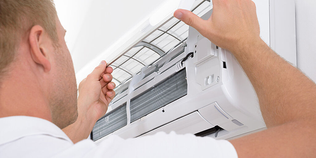 Üble Gerüche aus der Klimaanlage! Was tun, wenn die Lüftung stinkt?
